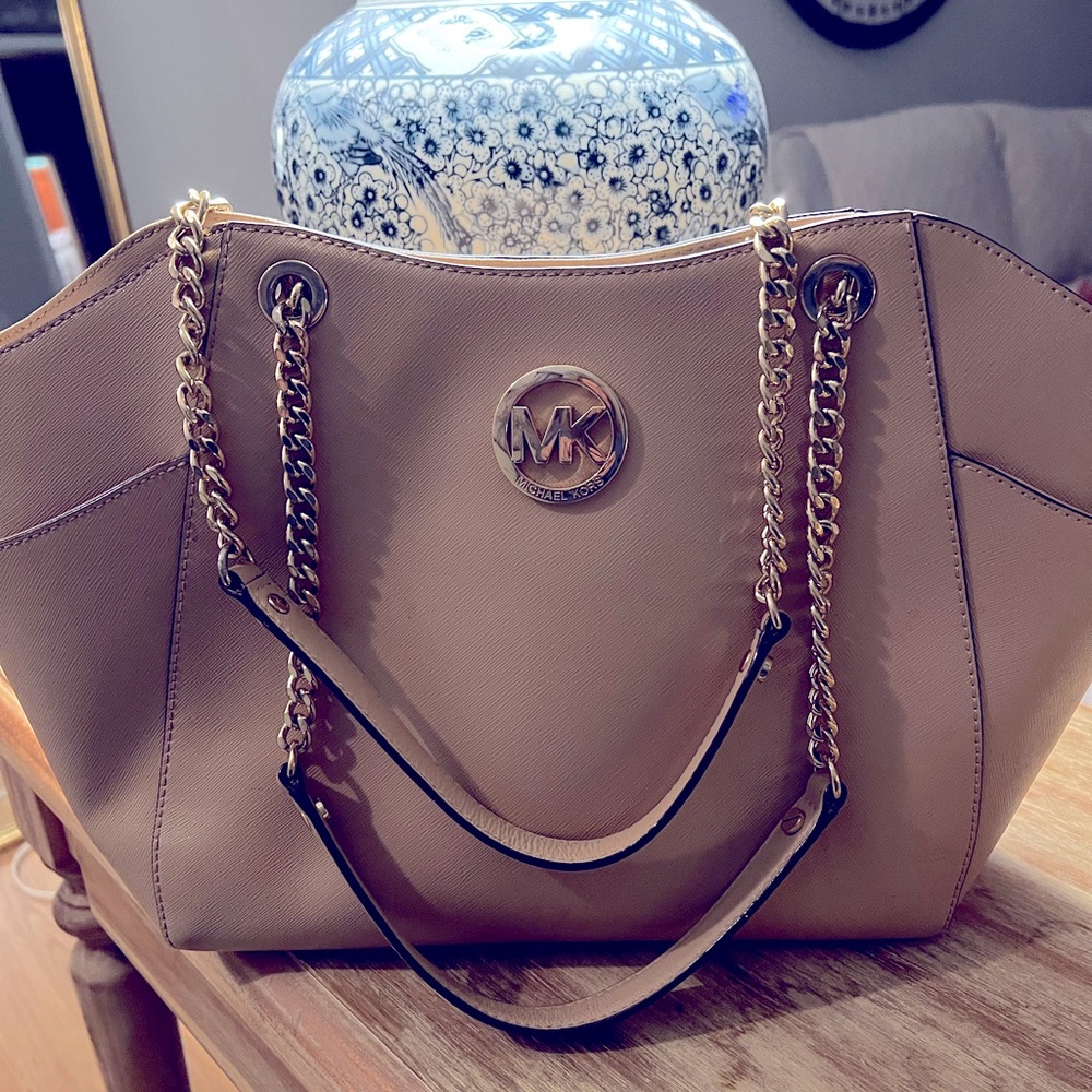 Michael Kors Bag - Ivory/ light taupe Purse